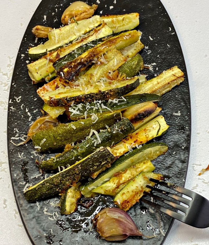 Roasted zucchini with garlic and parmesan