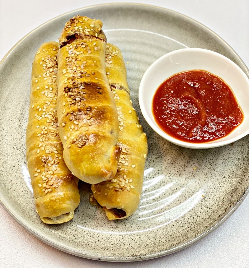 Crispy Homemade Sausage Bread Rolls Delice Recipes