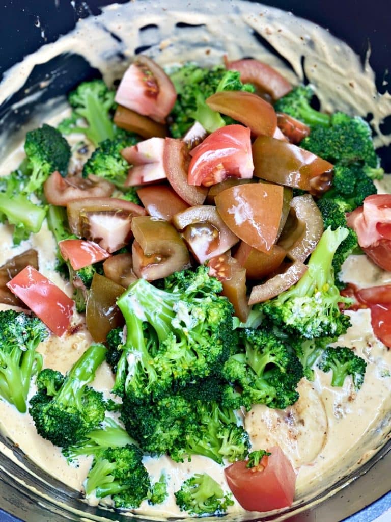 creamy-Chicken-broccoli-salad