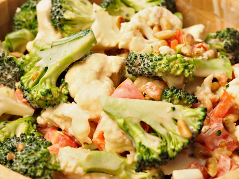 Crunchy Broccoli Cauliflower Salad
