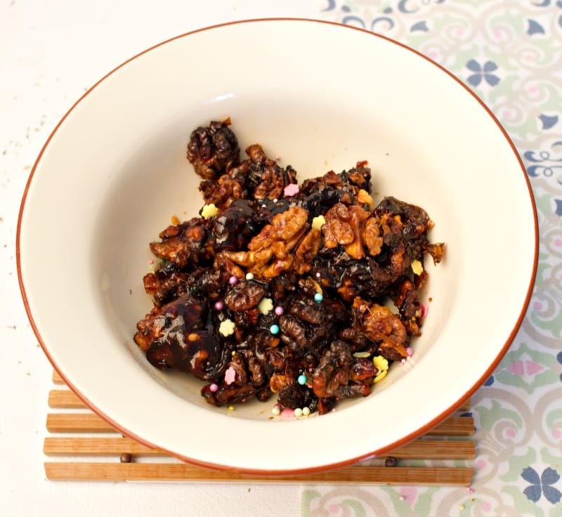 Easy Holiday Candied Walnuts