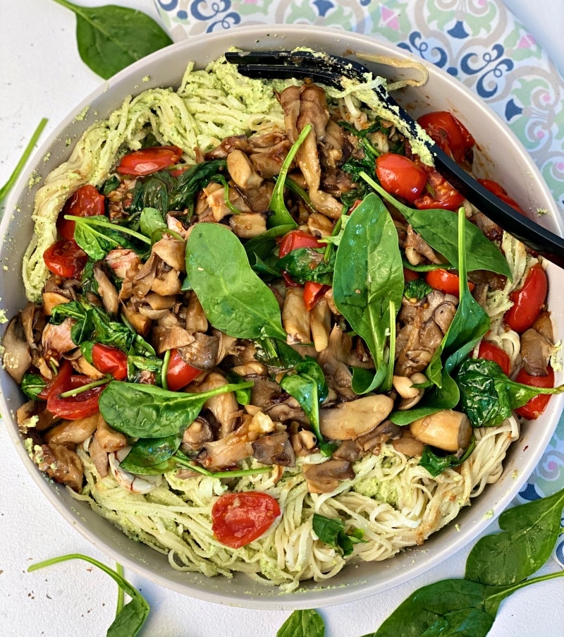Creamy Pasta Mushrooms Spinach and Tomatoes