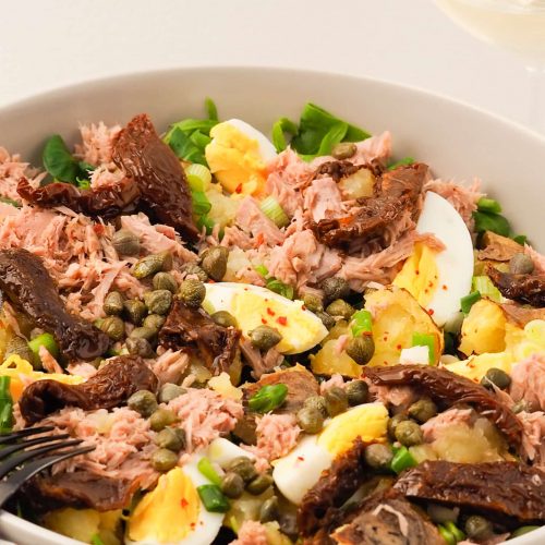 Country Tuna Salad with Eggs and Potatoes