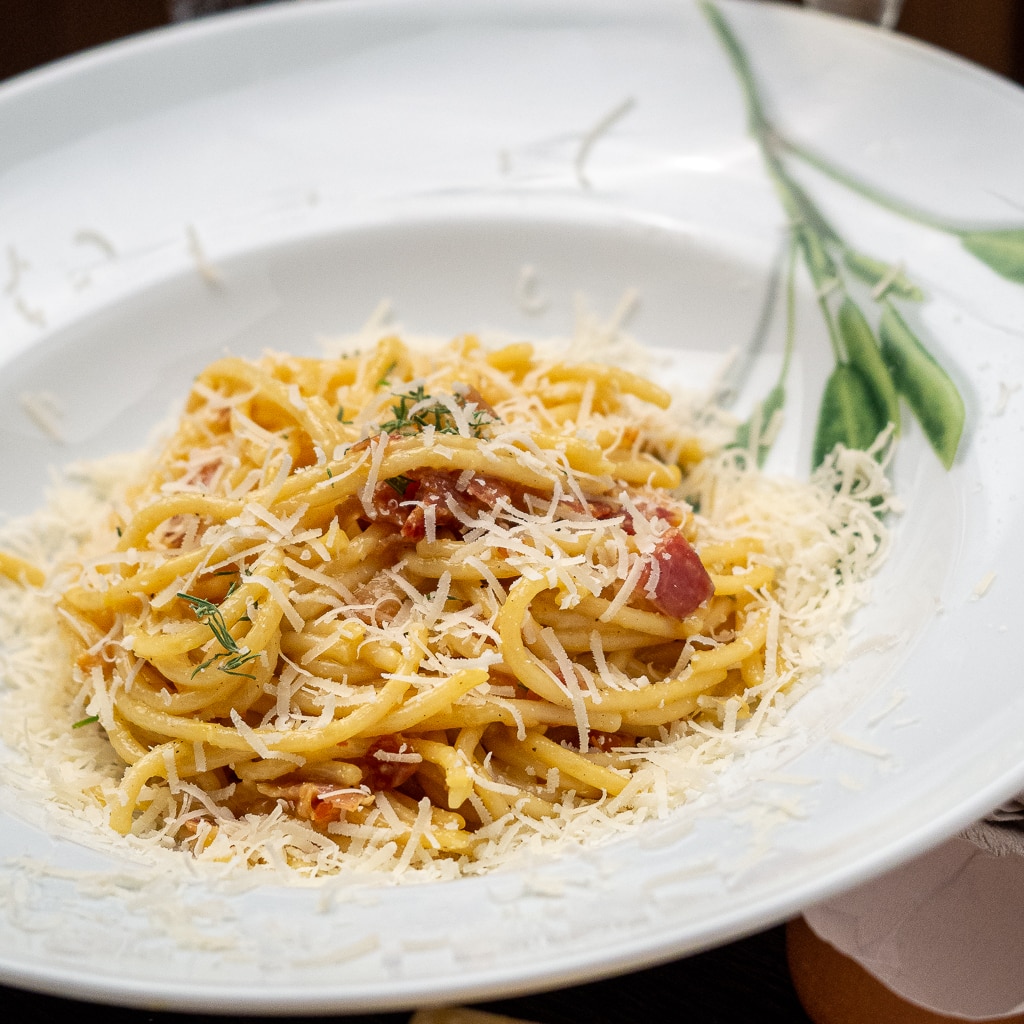 Classic Spaghetti Carbonara from Scratch - Delice Recipes