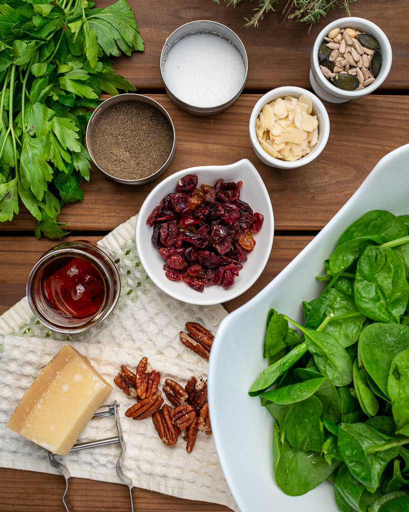 ingredients for spinach salad