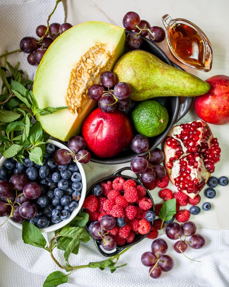 Summer Fruit Salad with Honey Dressing - Delice Recipes