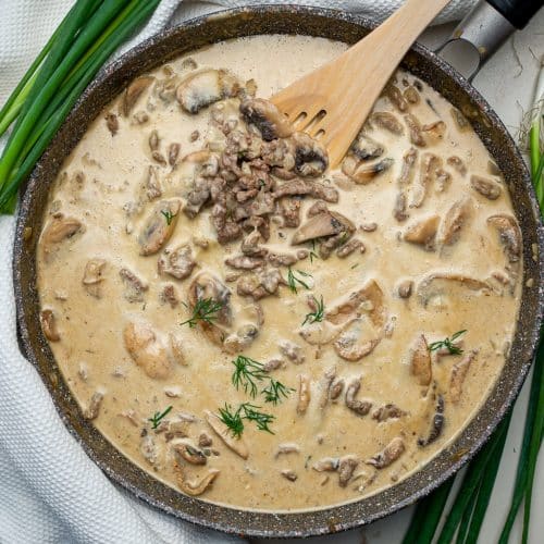 Beef Stroganoff - Beef and Sour Cream Recipe - Delice Recipes