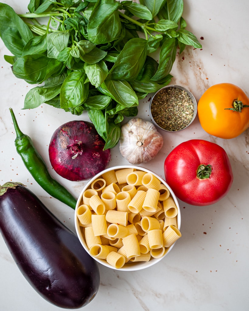 ingredients for aubergine pasta