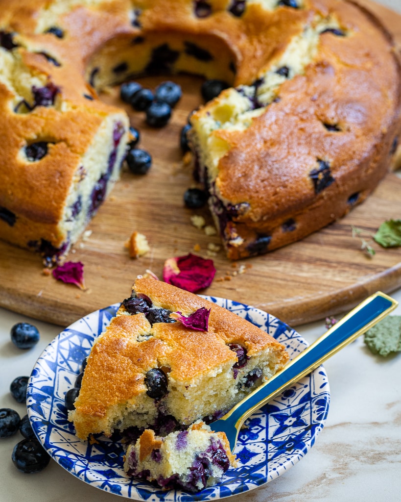 Blueberry Breakfast Cake #SundaySupper