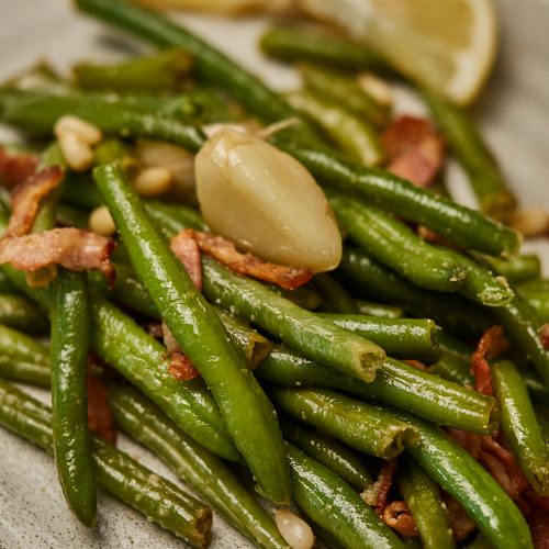 Sauteed Green Beans with Bacon and Garlic