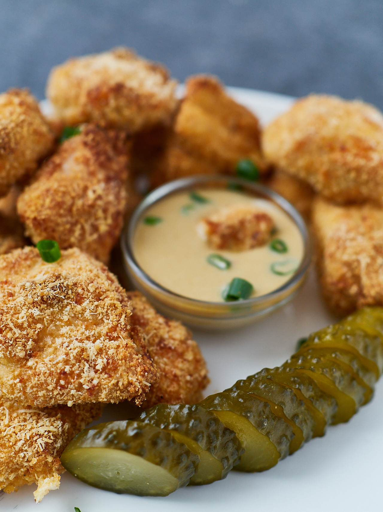 nuggets with honey mustard sauce