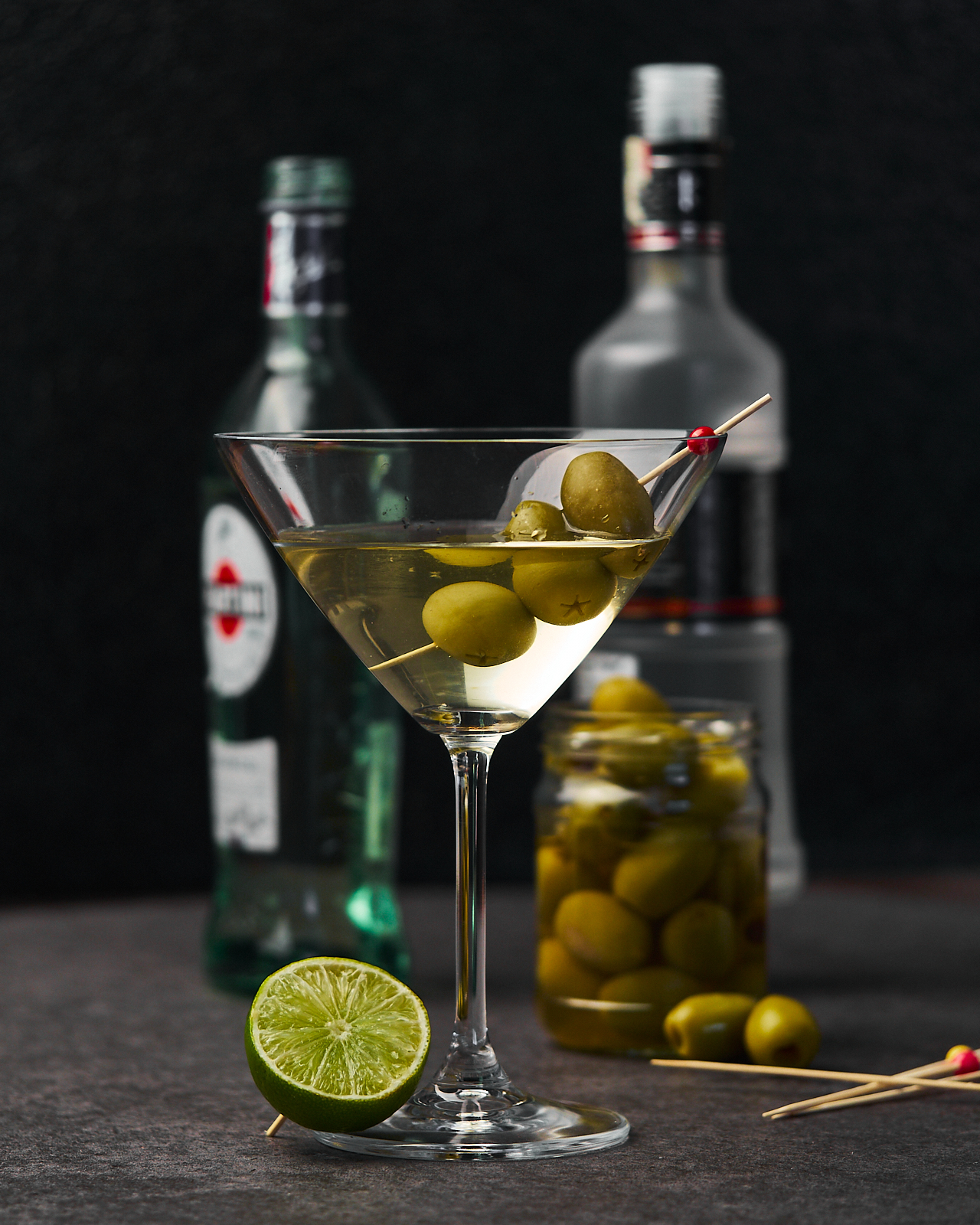 Christmas Dirty Martini with Vodka - Delice Recipes
