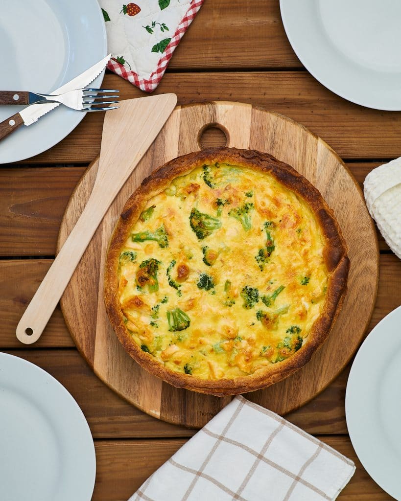 Easy Homemade Salmon Quiche Recipe - Delice Recipes