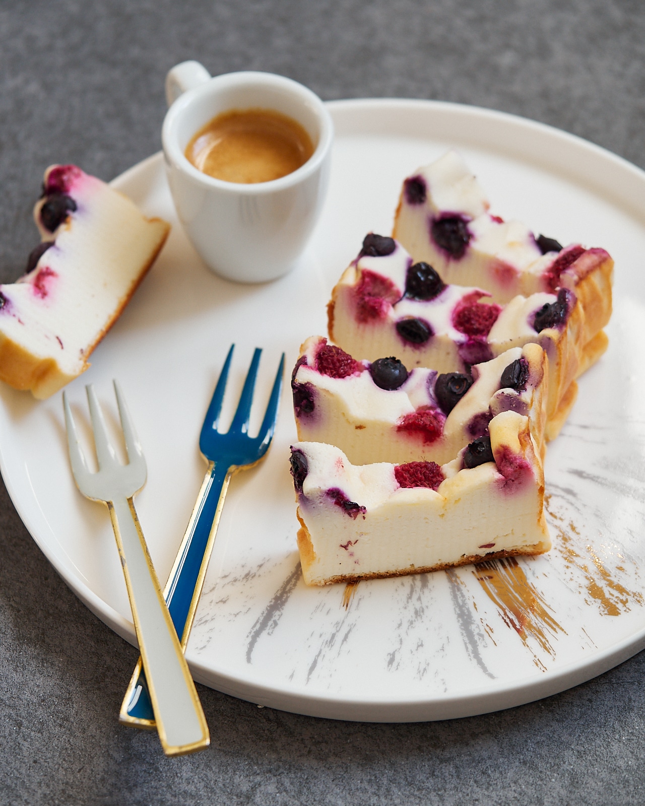 Healthy Keto Cottage Cheese Dessert - Delice Recipes