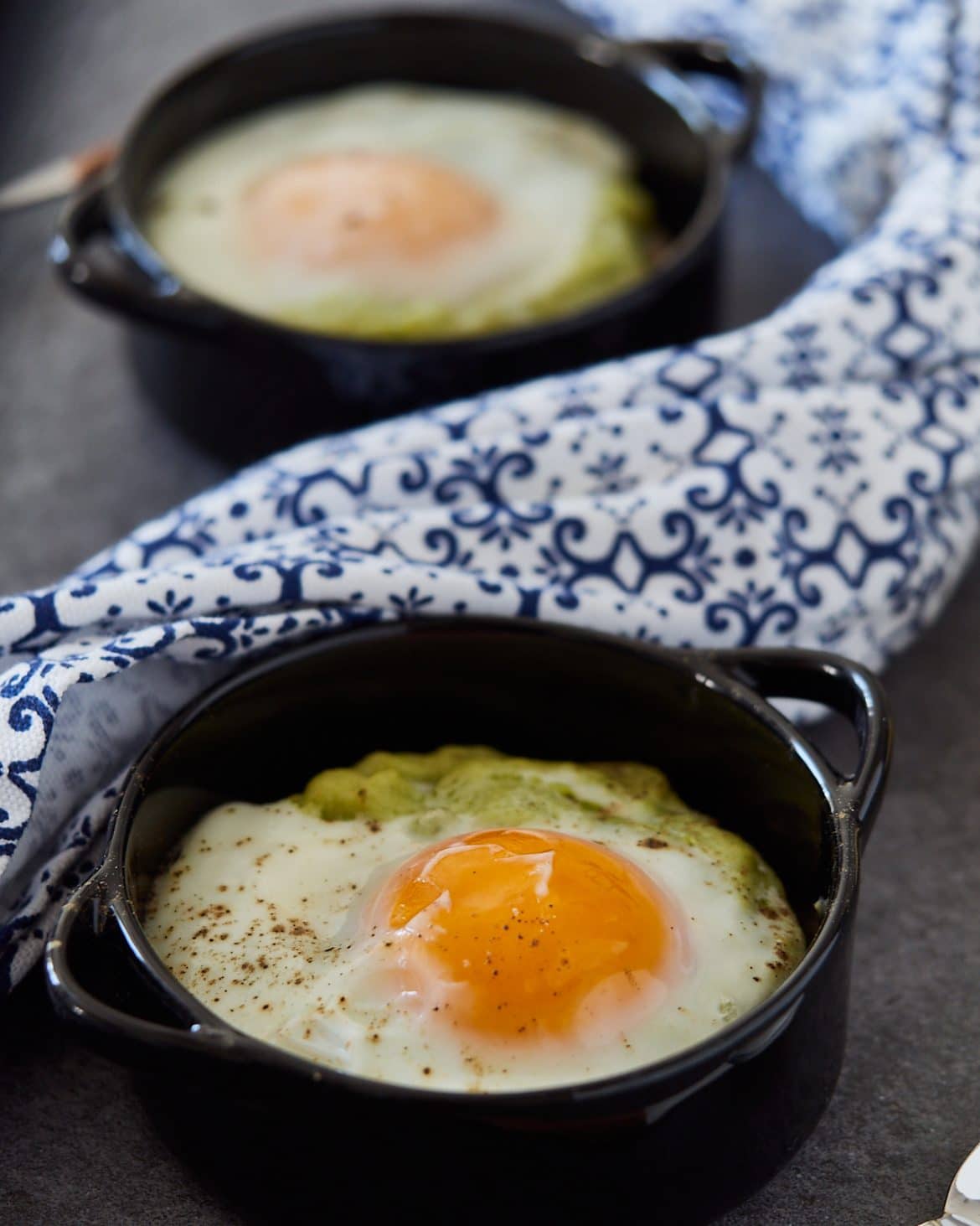 Oven Baked eggs with avocado Hollandaise sauce