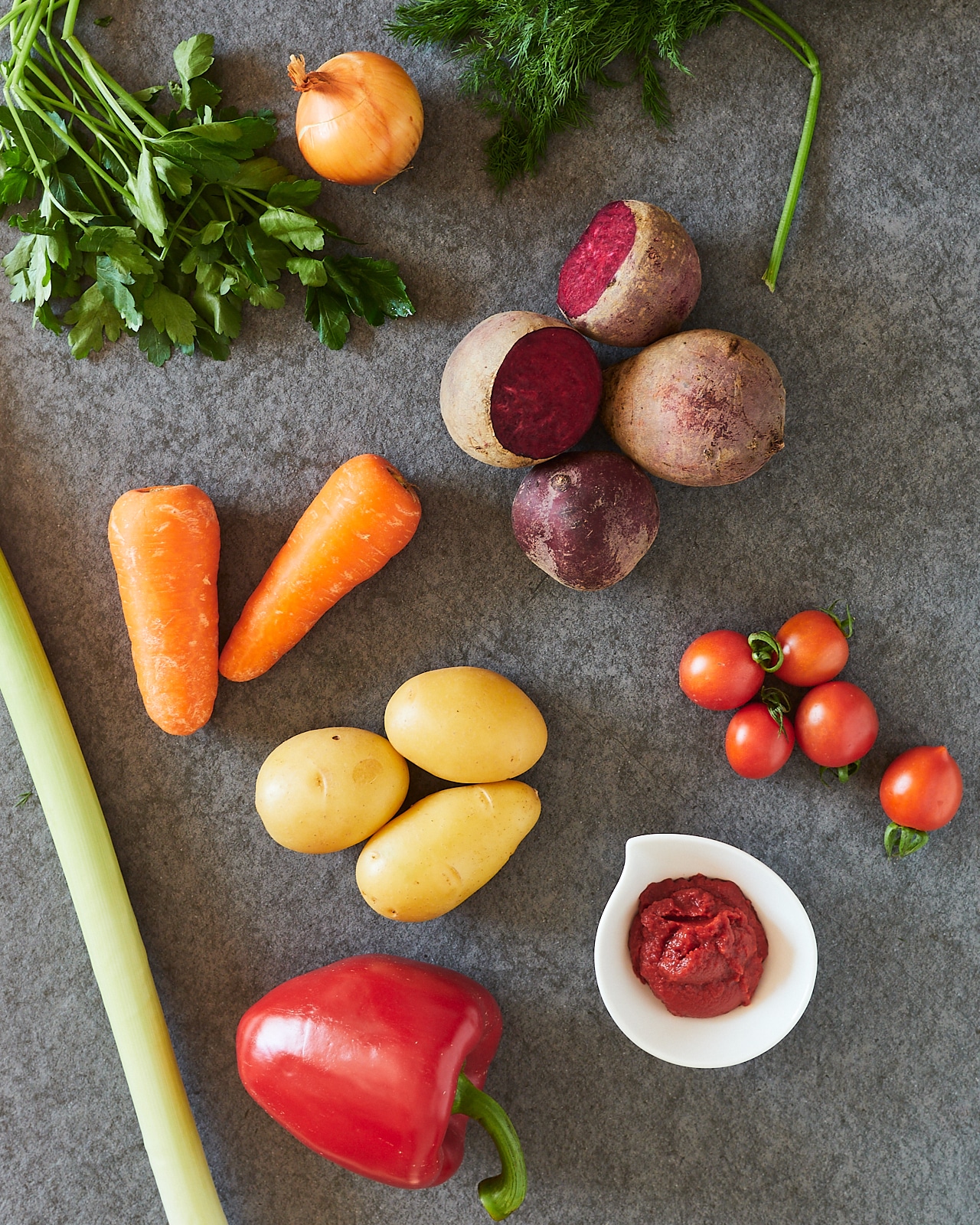 ingredients for beetroot soup
