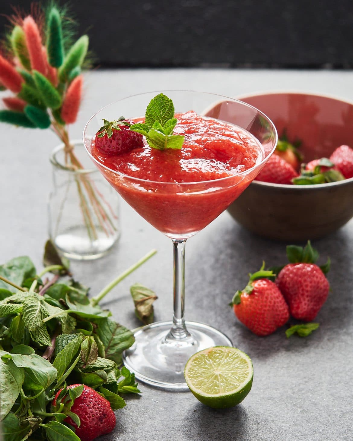 Strawberry Vodka Cocktail Recipe - Delice Recipes