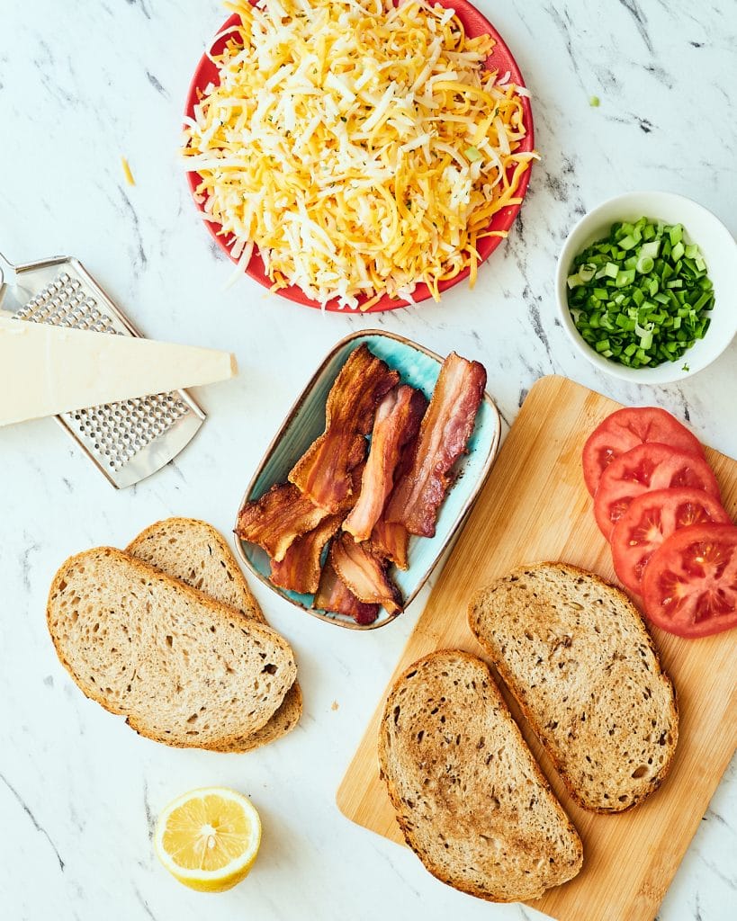 Bacon Sandwich with Cheddar and Tomatoes Ingredients
