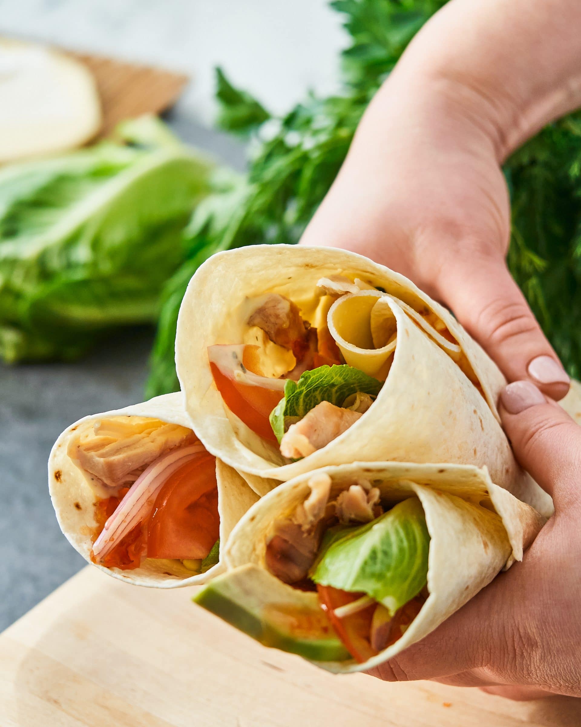Easy and Quick Chicken Wrap [VIDEO] Delice Recipes