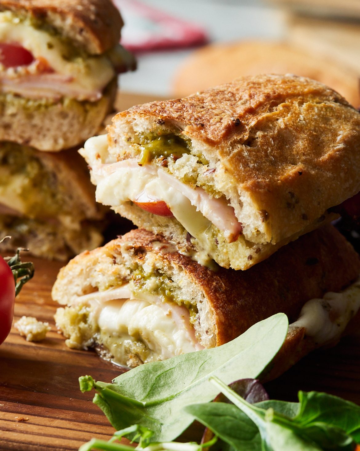 Ham Pesto Sandwich [Video] - Delice Recipes