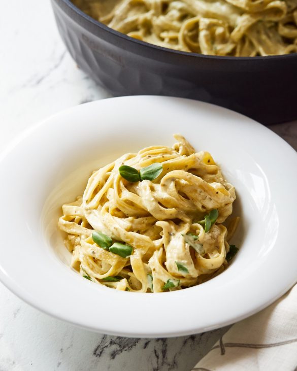 Creamy Pesto Pasta Recipe [Video] - Delice Recipes