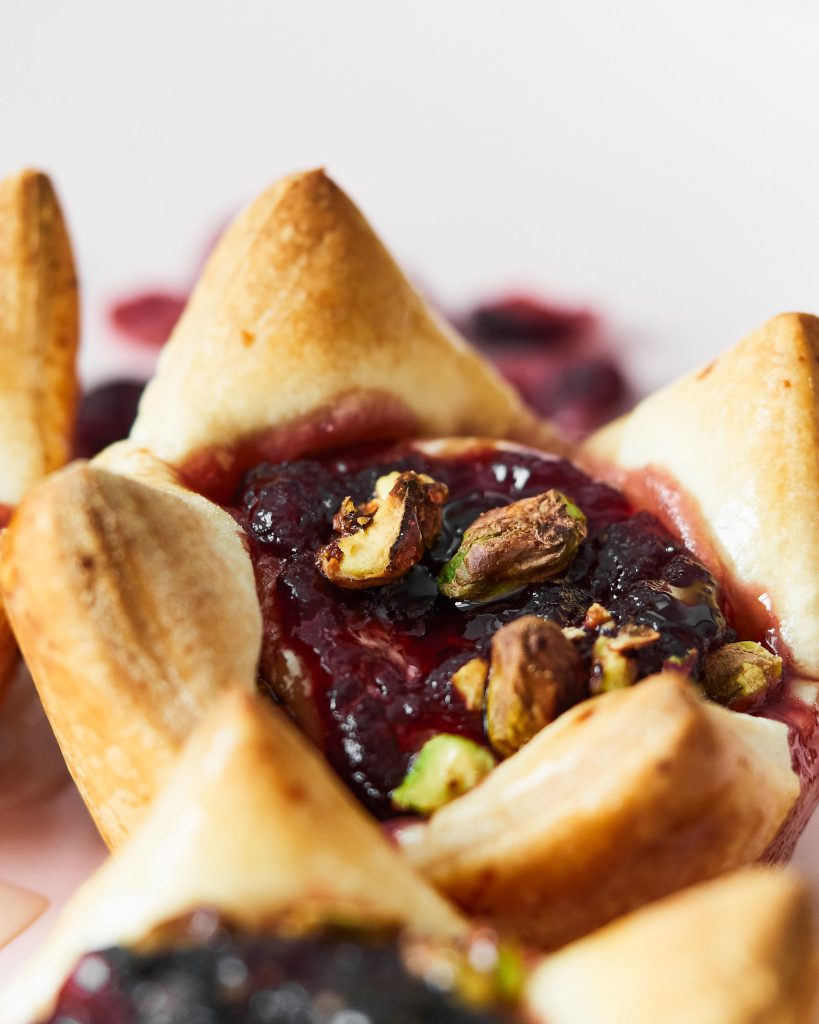 Baked Cranberry Brie Recipe