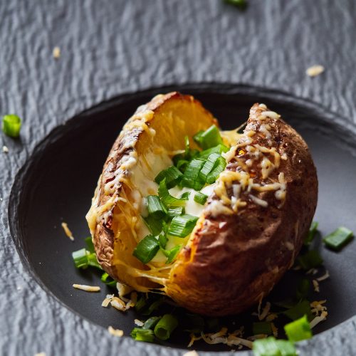 Baked potatoes in the air fryer