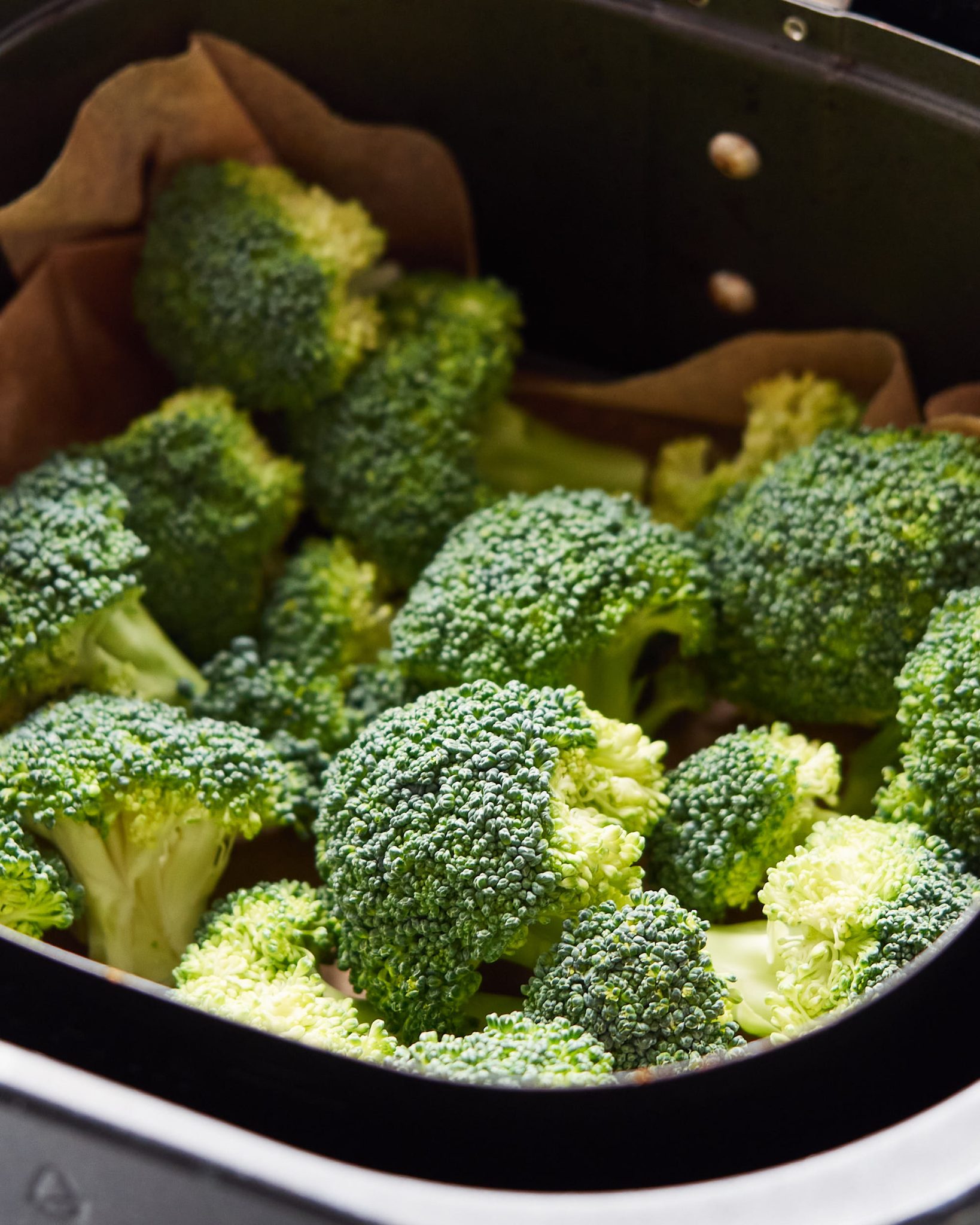 Air fryer broccoli recipe in the basket
